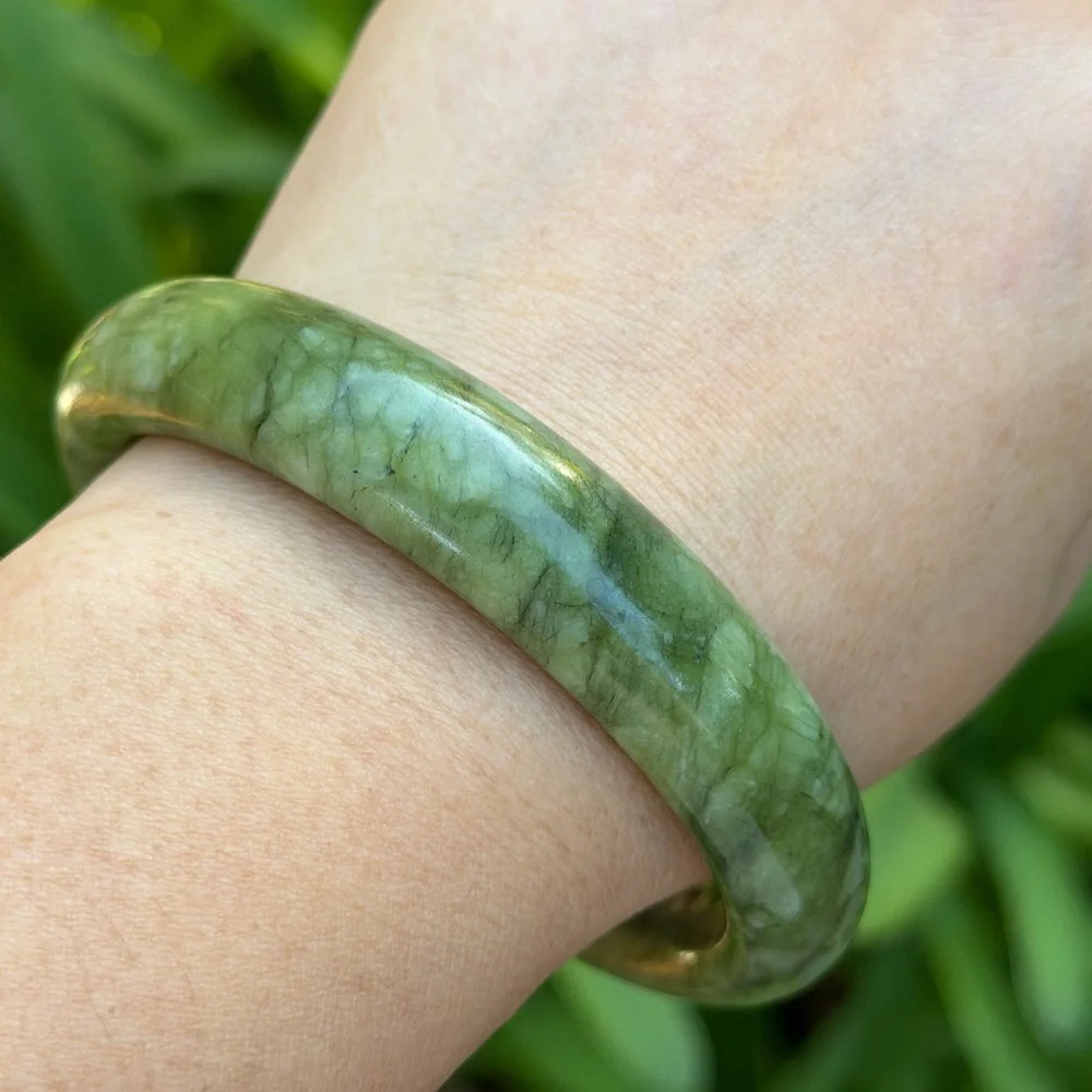 63mm inner diameter‎ green xiuyu jade bangle 0631